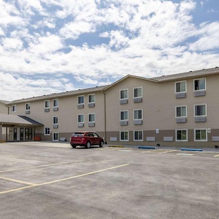 The Inn&Suites Sw Омаха Екстериор снимка