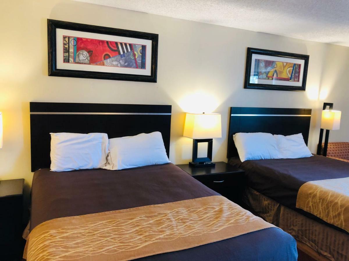 The Inn&Suites Sw Омаха Екстериор снимка