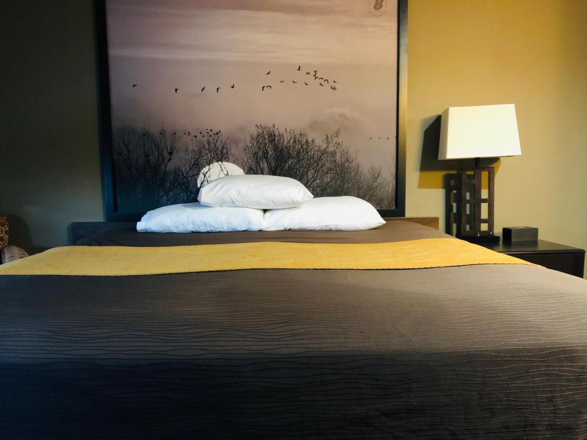 The Inn&Suites Sw Омаха Екстериор снимка