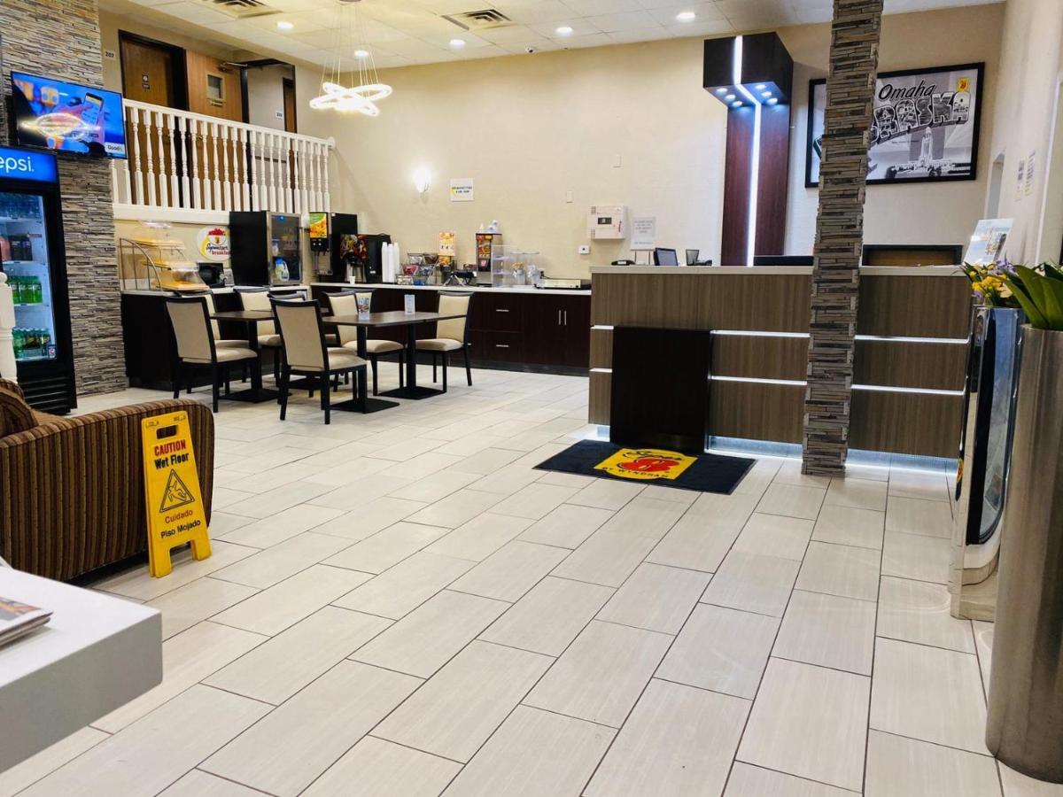 The Inn&Suites Sw Омаха Екстериор снимка