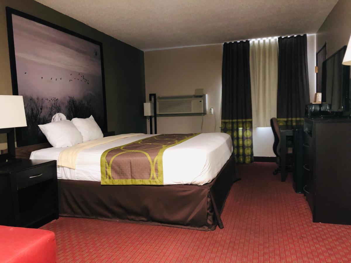 The Inn&Suites Sw Омаха Екстериор снимка